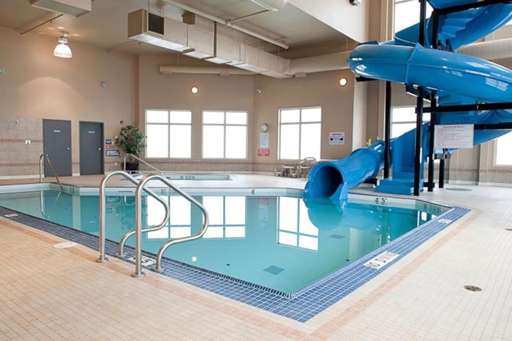 Paradise Inn And Suites Valleyview Экстерьер фото